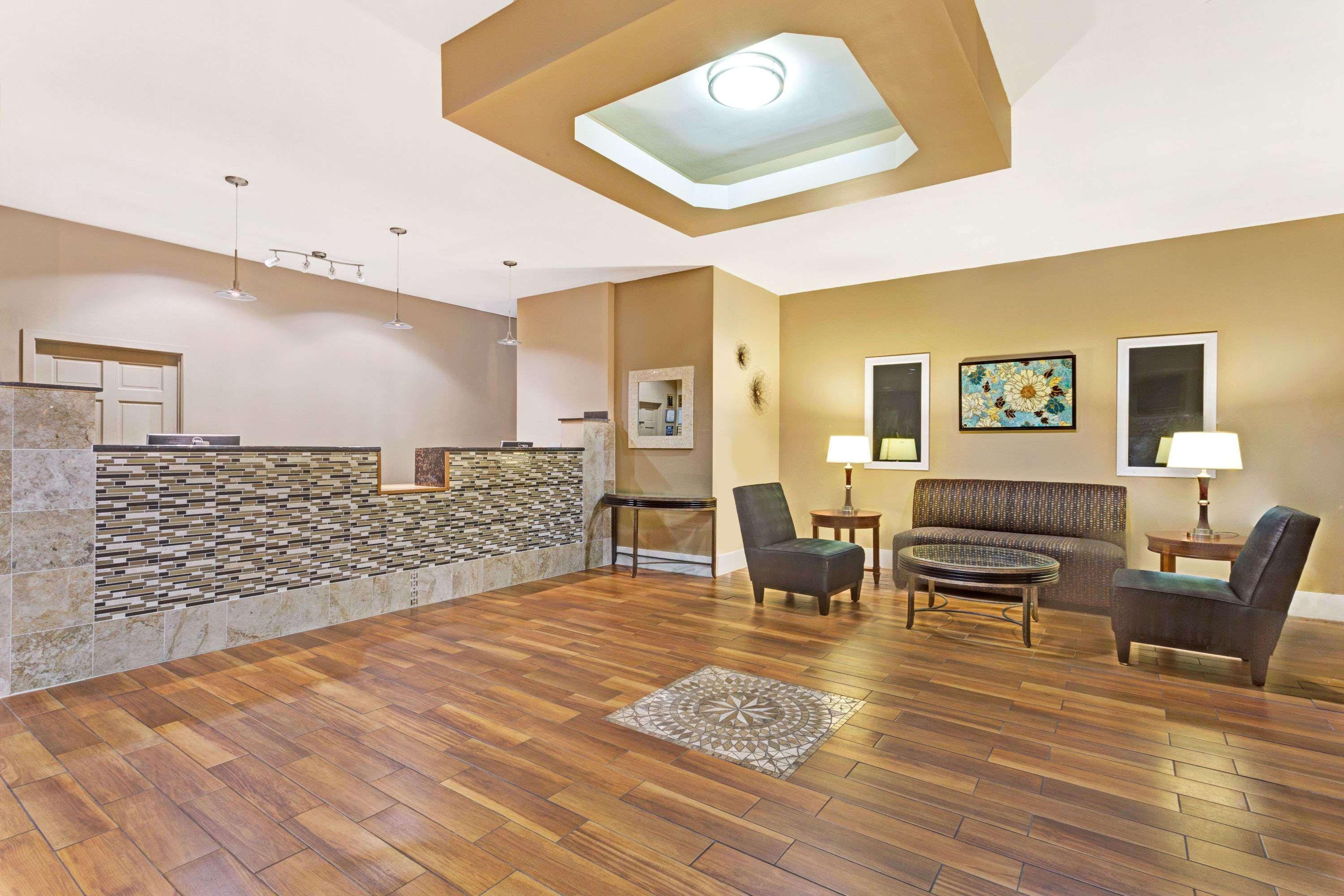 Williamsburg Suites Dış mekan fotoğraf